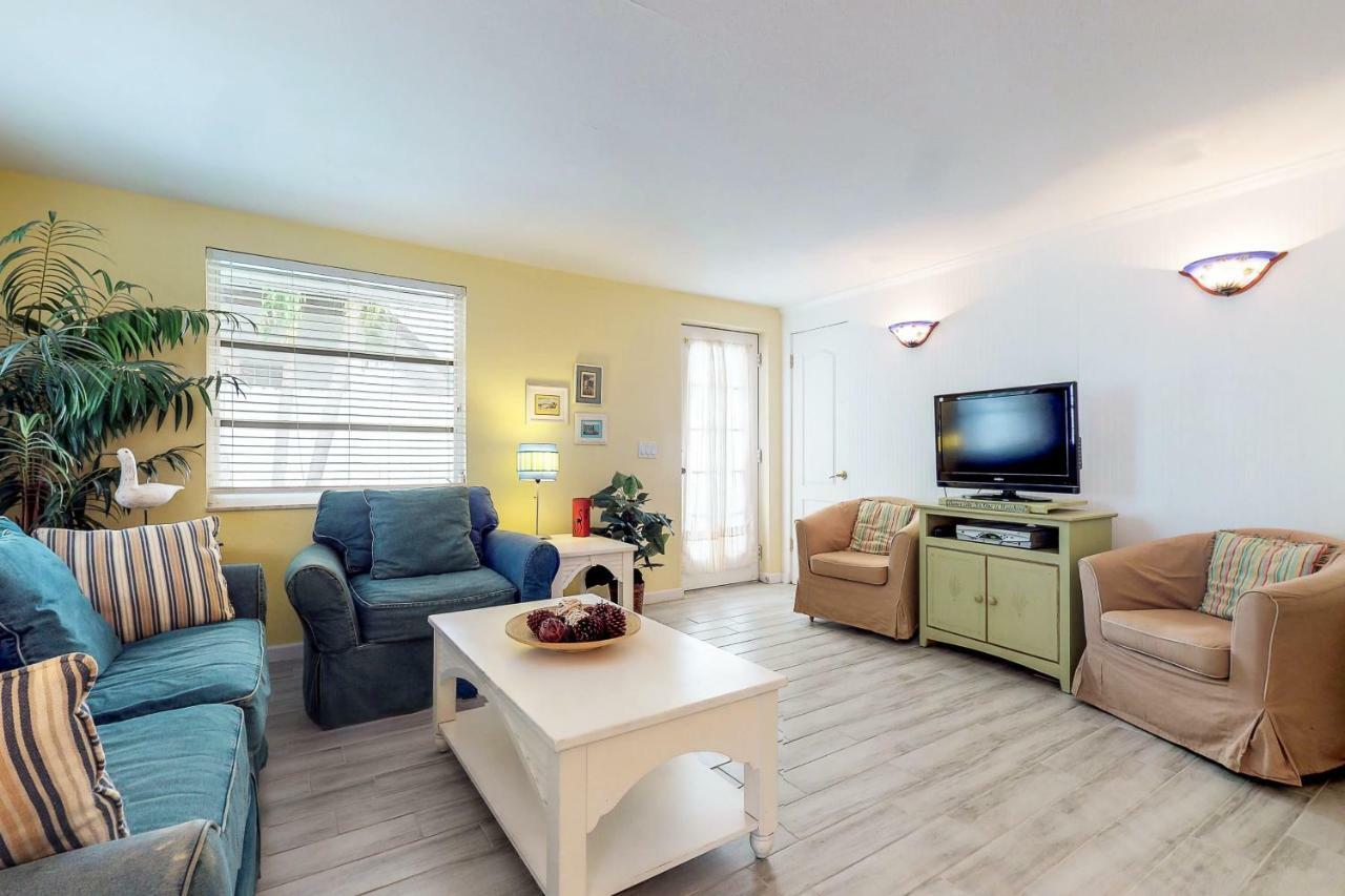 Вилла Turtle Cove West Холмс-Бич Экстерьер фото